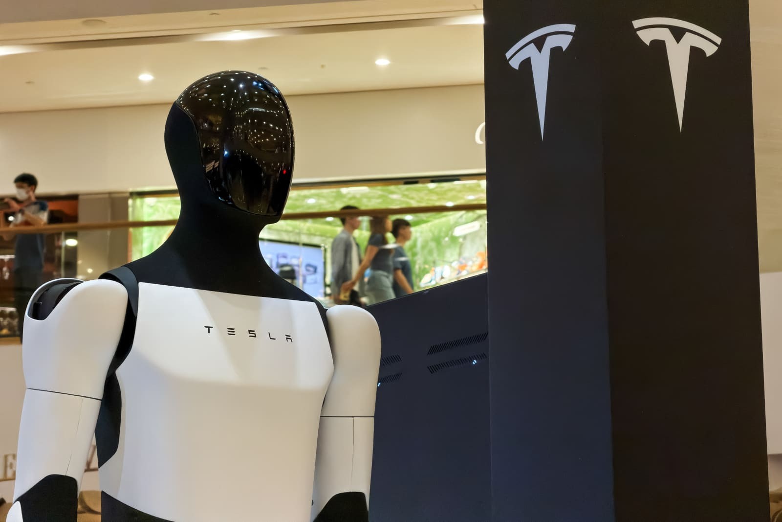 A Tesla Optimus display at a promotional exhibition in a Hong Kong shopping mall on September 18, 2026.